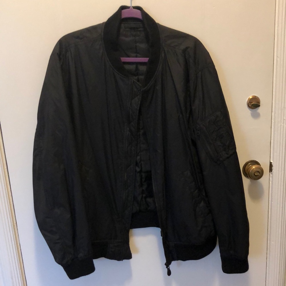Uniqlo black bomber jacket